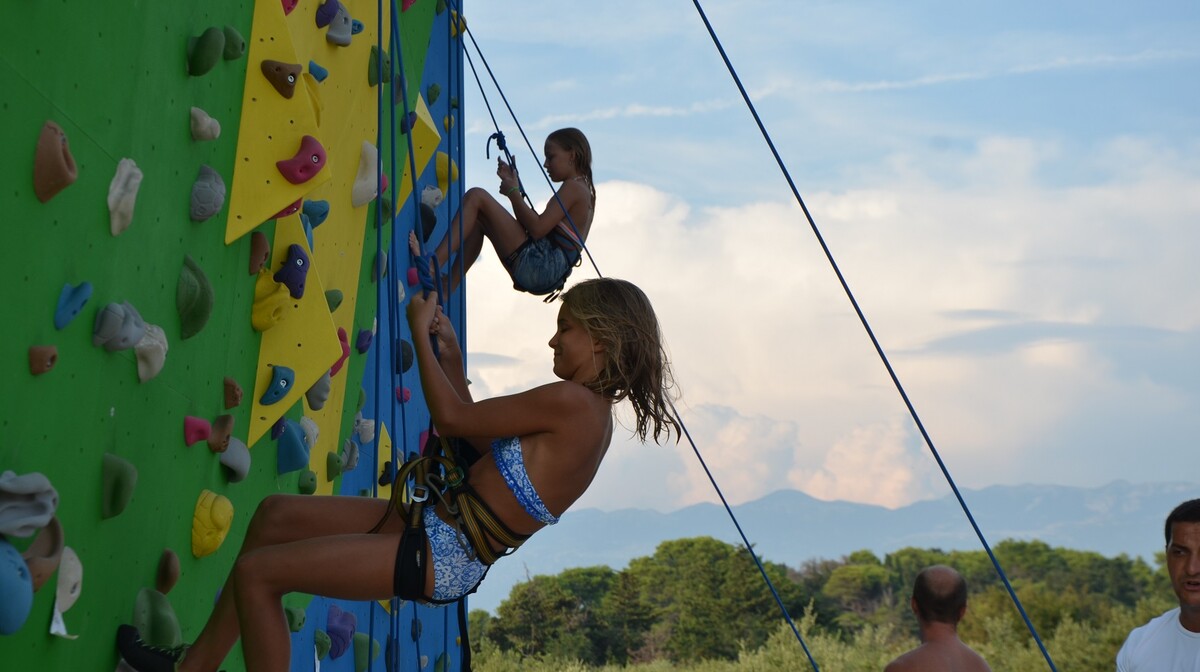 dječji sportski kamp, Penjanje