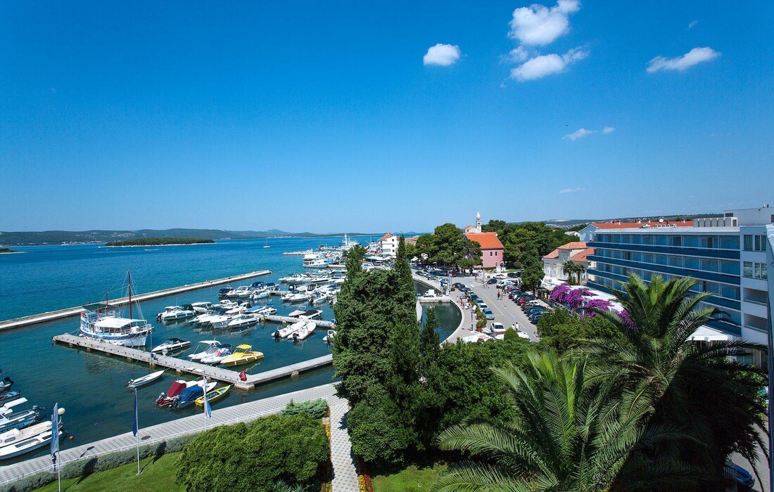 Biograd na Moru, Hotel Kornati