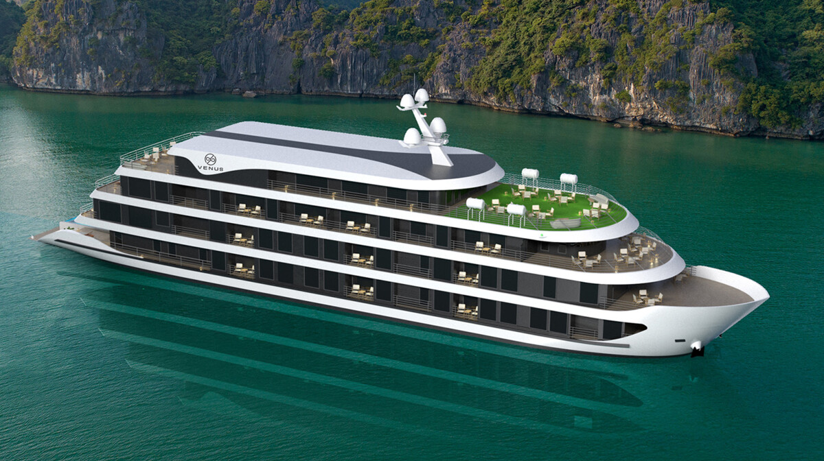 Venus cruise