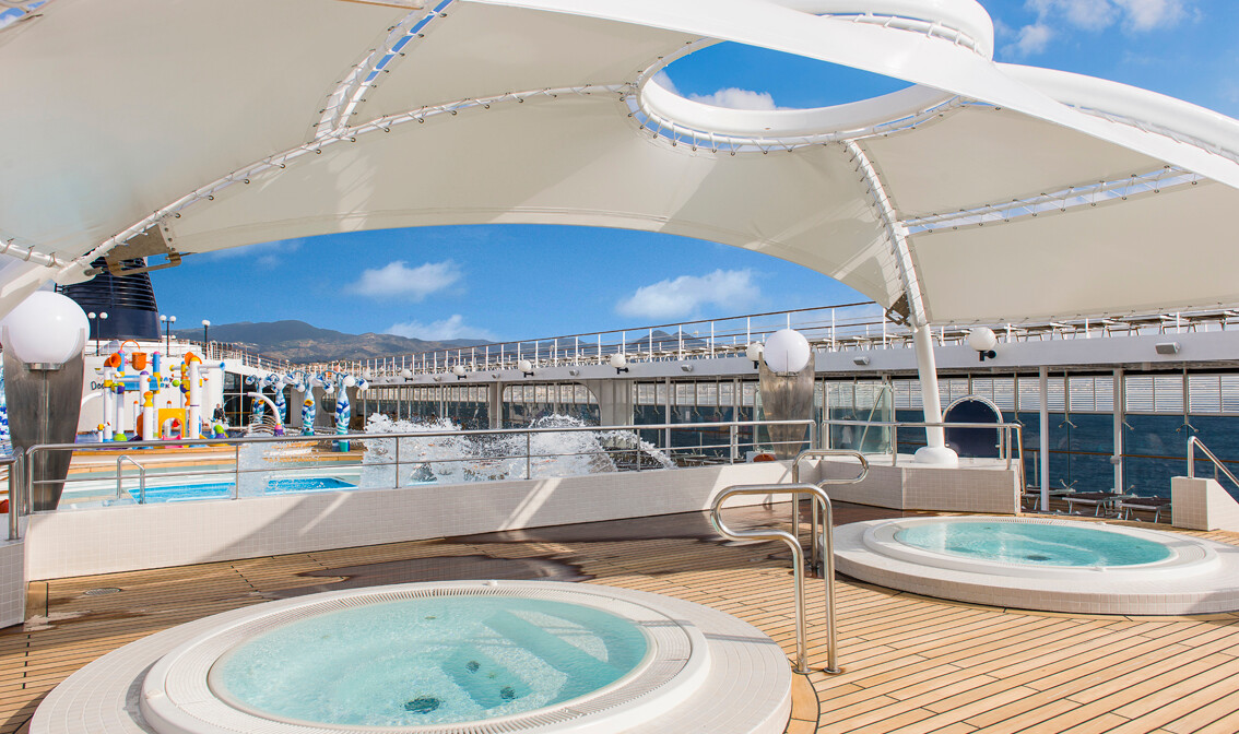 MSC Lirica, Le Piscine