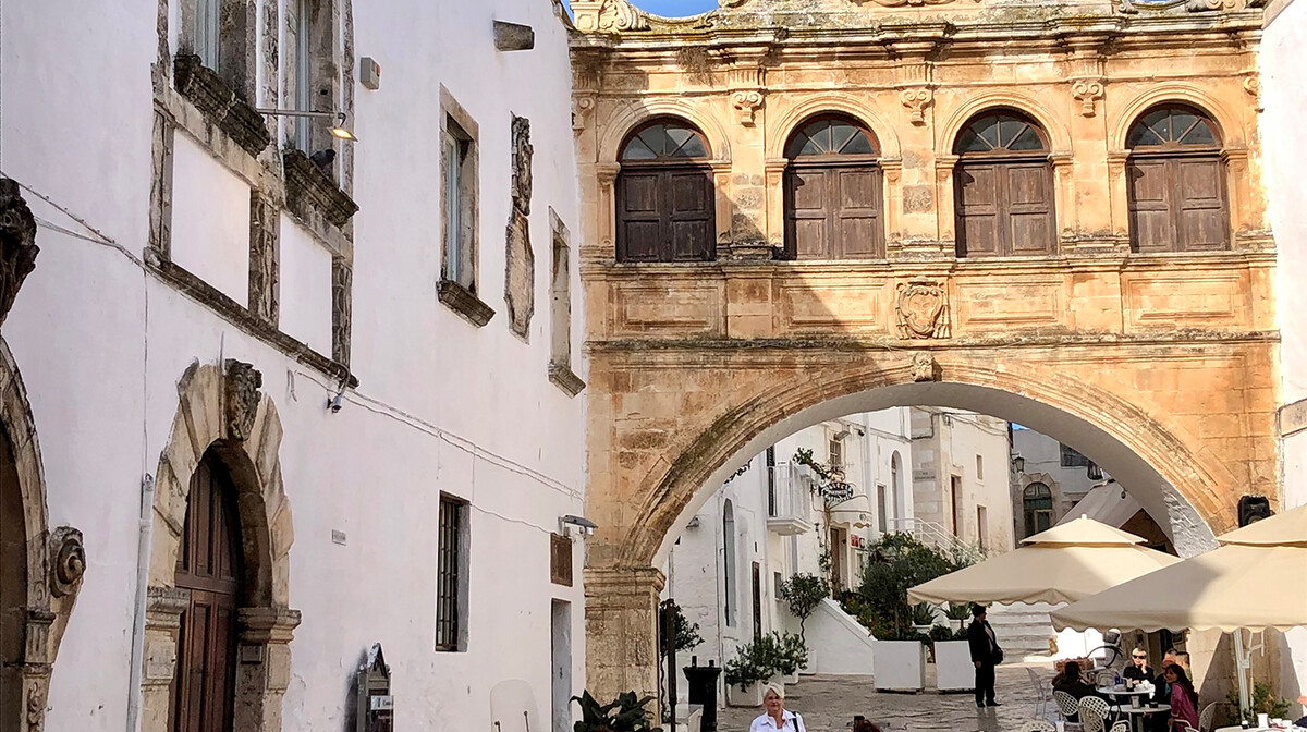 Ostuni, bijeli grad u Apuliji, putovanje Apulija i Basilicata