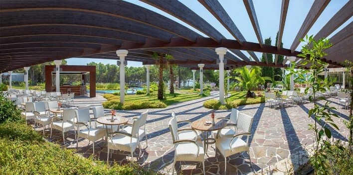 Solaris, hotel Niko, terasa