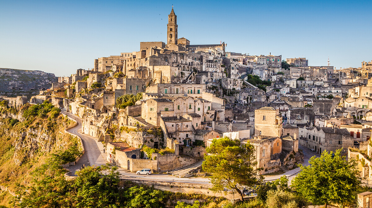 MAtera u Basilicati, Putovanje Apulija i Basilicata autobusom, mondo travel