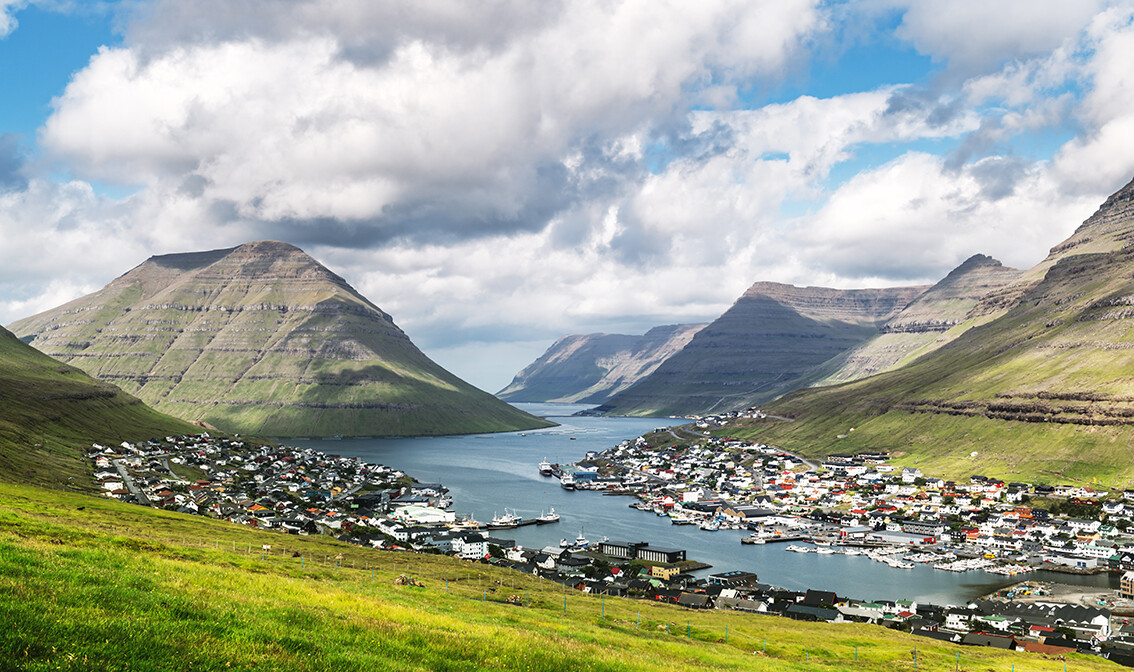 Farski otoci, otok Bordoj, grad Klaksvik, egzotično putovanje zrakoplovom, grupni polasci