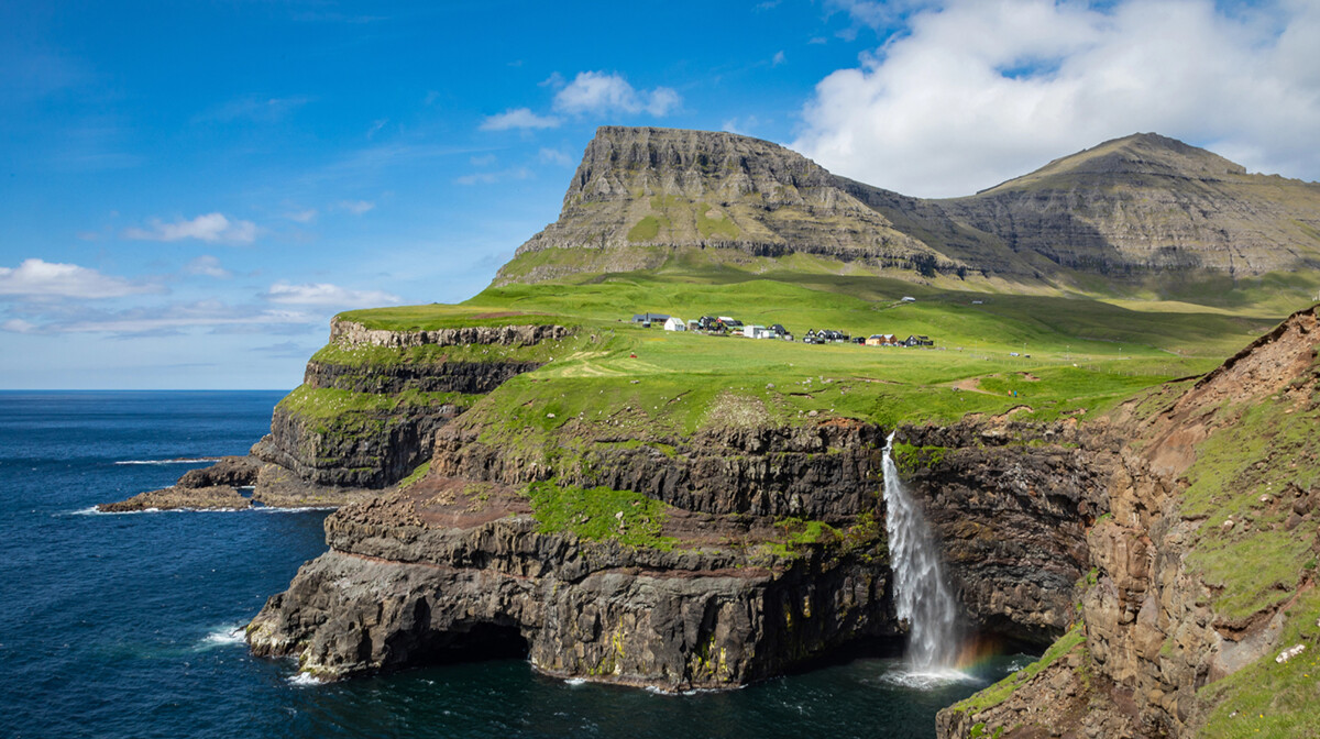 Farski otoci, Mulafossur waterfall
