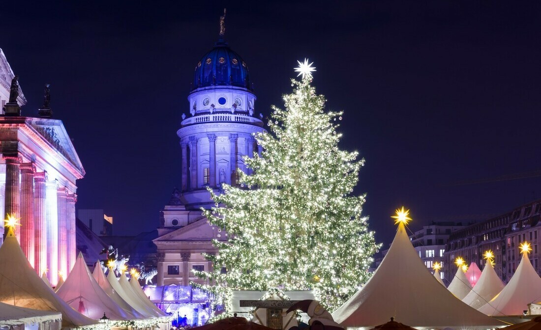 Berlin, adventski štandovi, putovanje autobusom