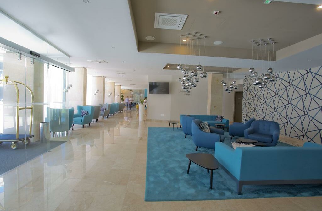 Dubrovnik, Mlini, Hotel Mlini, lobby