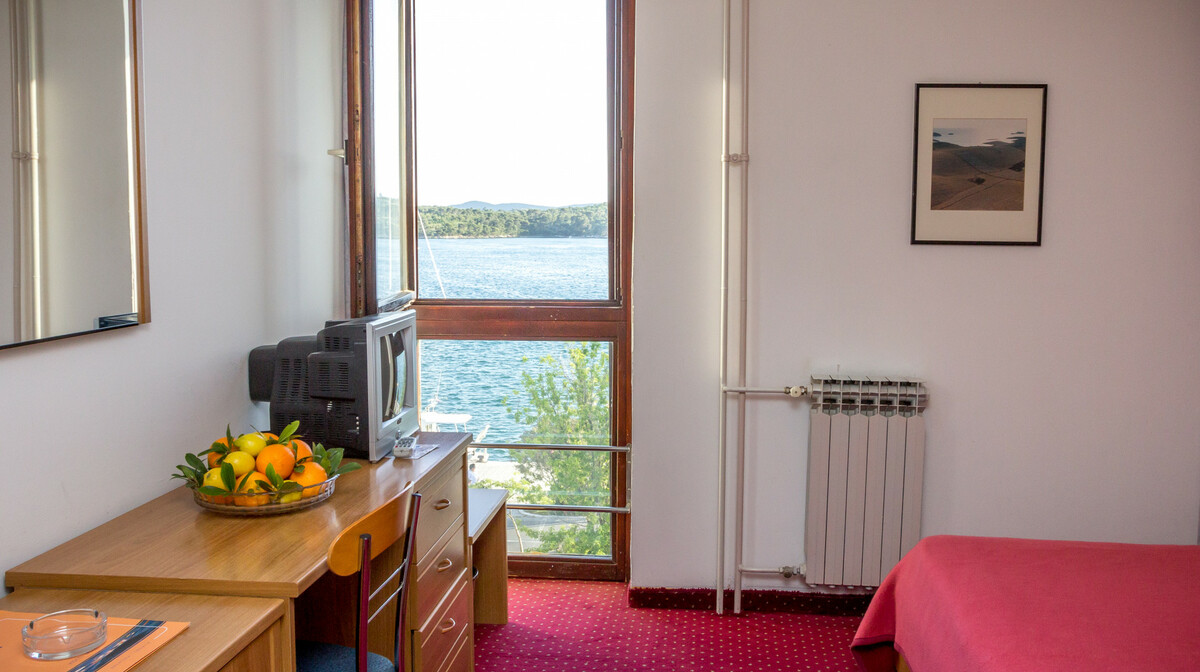 Šibenik, Hotel Jadran, jednokrevetna soba