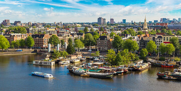 Plovidba po kanalima, Ansterdam avionom