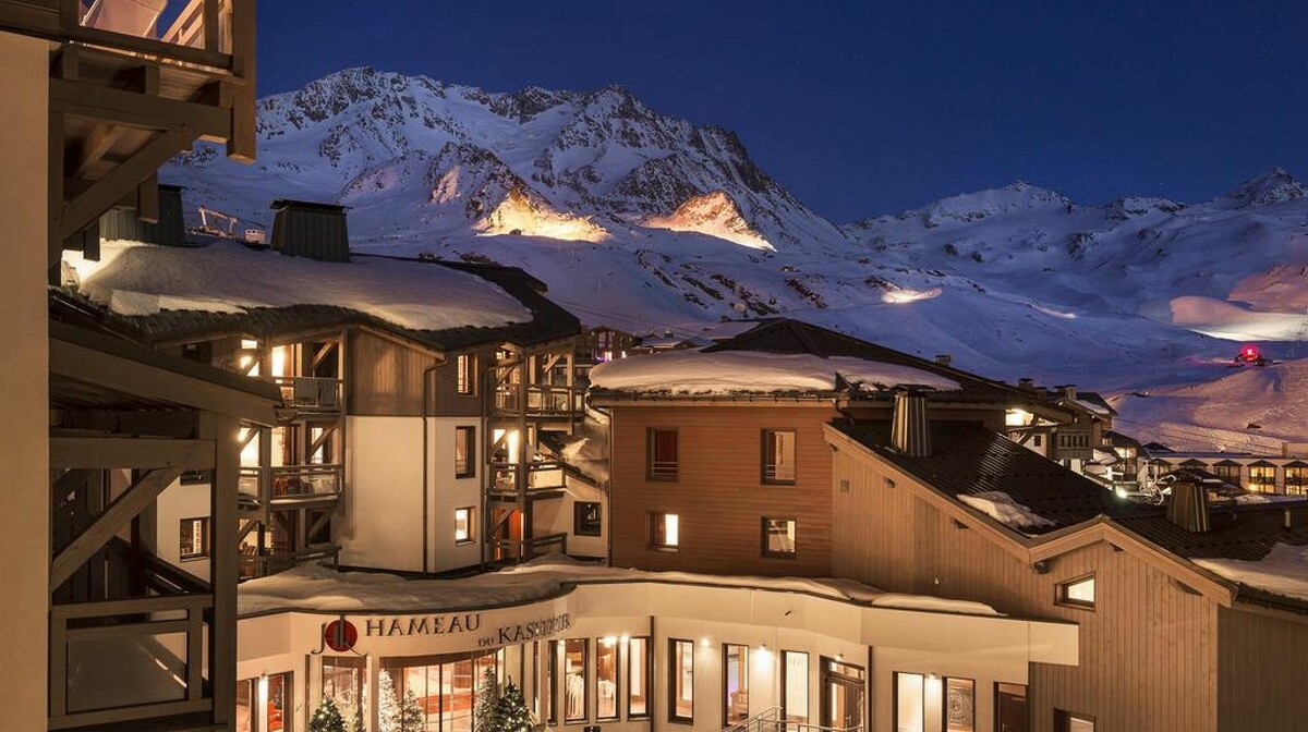 Val Thorens Residence Le Hameau du Kashmir noću