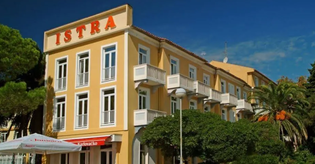 Rab, Hotel Istra