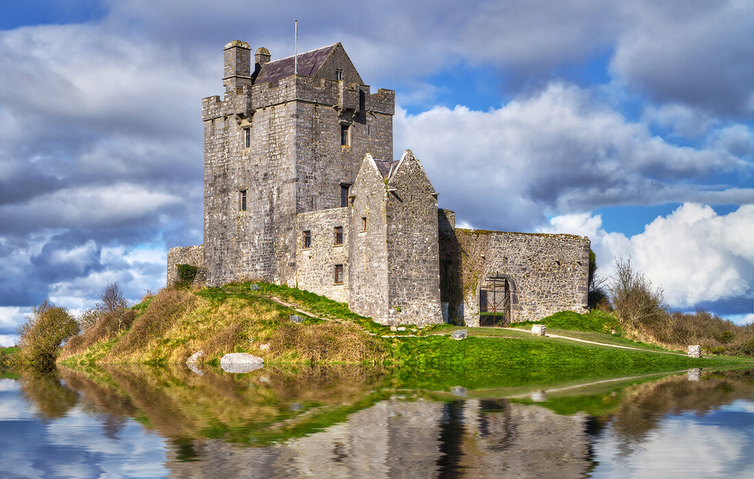dvorac Dunguaire, Irska tura, mondo travel