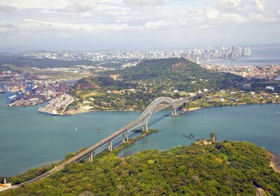 Panama, Panamski kanal, Bridge of the Americas, daleko putovanje zrakoplovom, grupni polasci