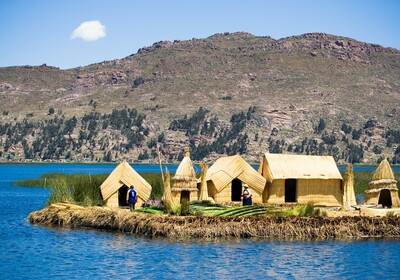 Peru, Titicaca jezero, Plutajući otoci Uros