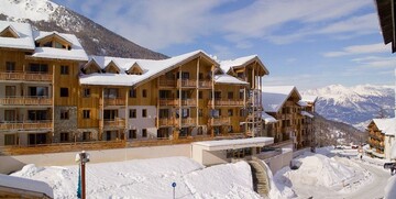 Skijanje Francuska, Les Orres, Residence Les Balcons des Airelles, izvana.