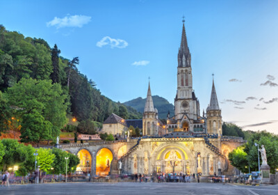 Lourdes, Rosary Basilica