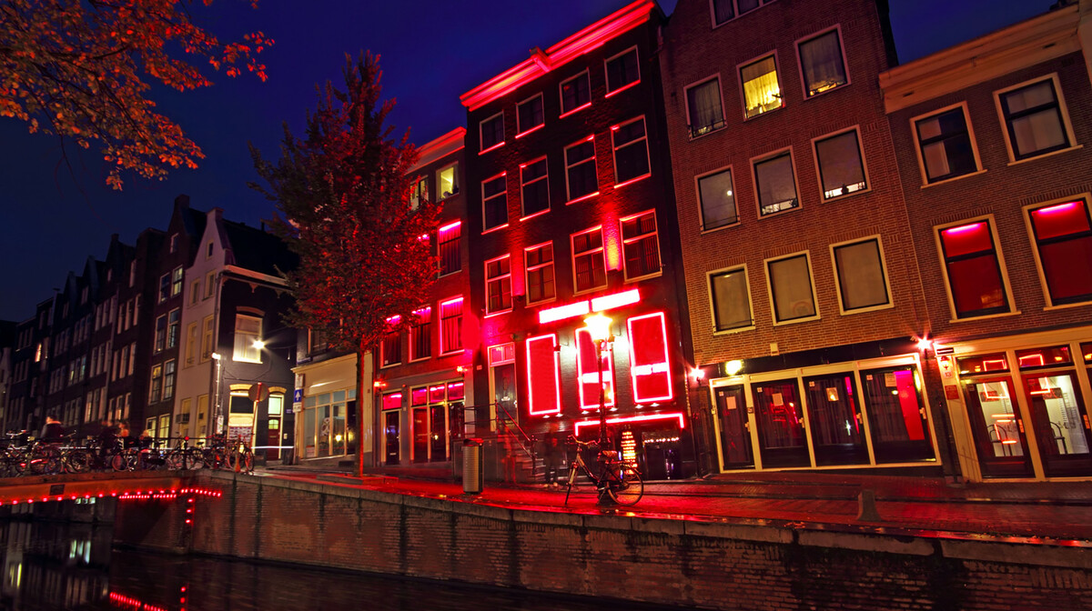 Četvrt crvenih svjetiljki, putovanje u Amsterdam