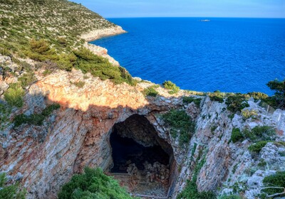 Ljetovanje u Hrvatskoj, Otok Mljet, hotel Odisej, Odisejeva špilja