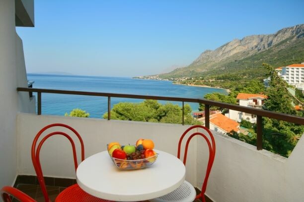 Gradac, Hotel Laguna, depandansa,balkon pogled more