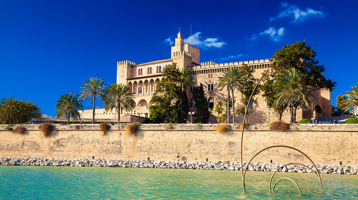 Kraljevska palača La Almudaina, putovanje Palma de Mallorca, ljetovanje Mallorca