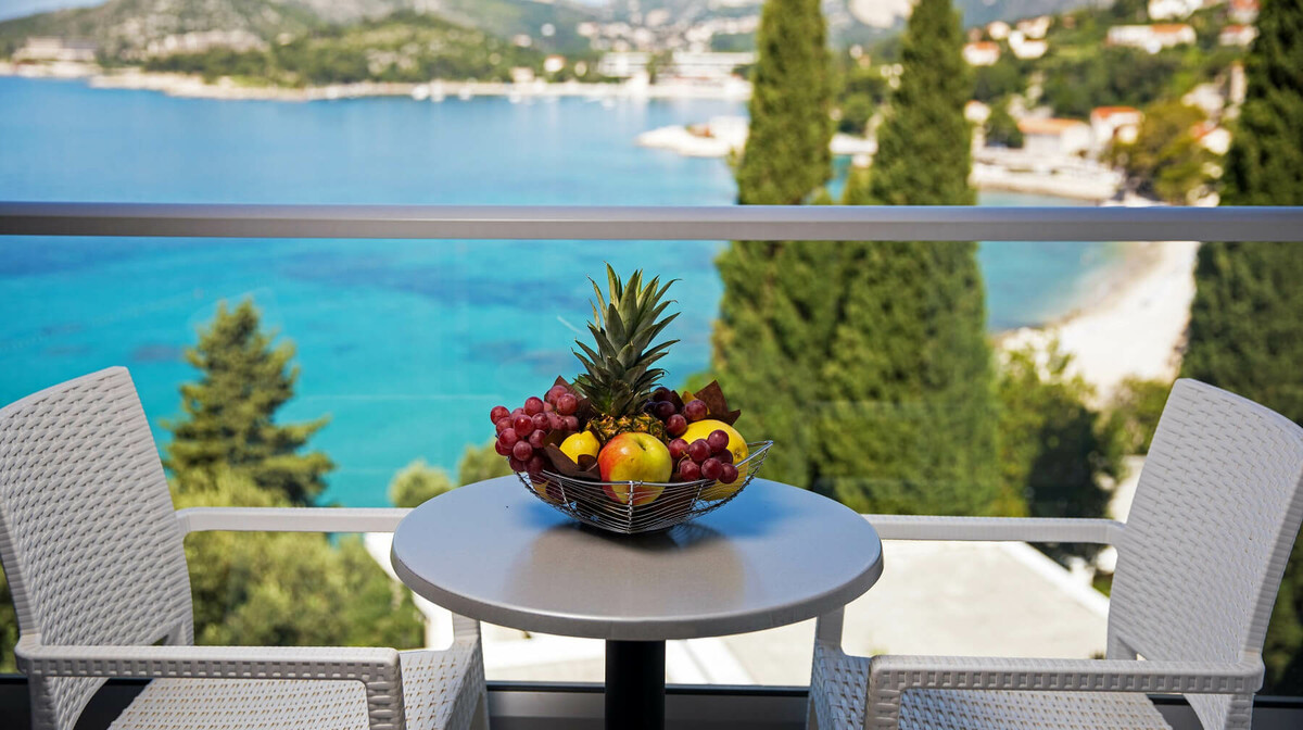Mlini (Dubrovnik), Hotel Astarea, balkon sa pogledom
