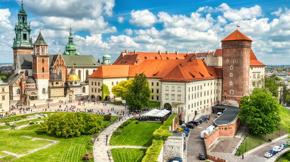 Wawel, autobusna putovanja, putovanja zrakoplovom, Mondo travel, europska putovanja