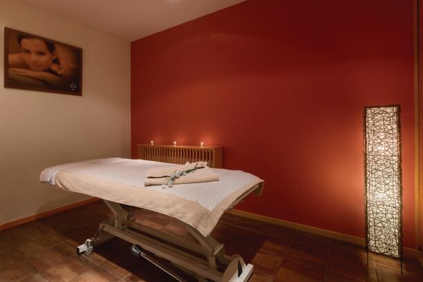 Slovenija, Ramada Resort, Kranjska Gora, Spa zona, stol za masažu