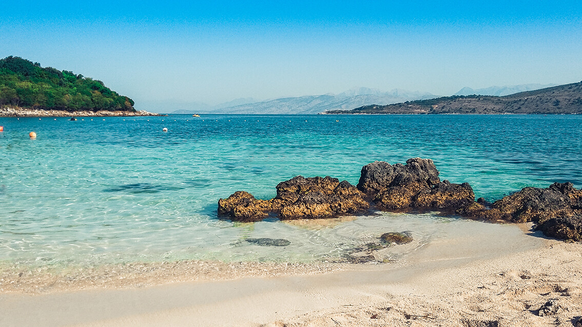 Albanija, plaža Ksamil, Saranda, Albanska rivijera