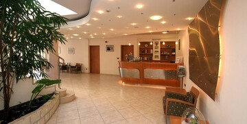 Ljetovanje u Hrvatskoj, Poreč, Hotel Flores