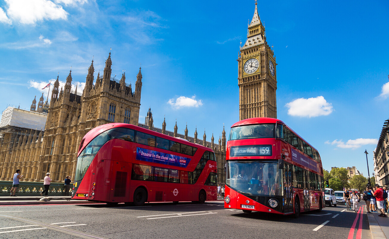 double decker bus, Big Ben i parlament na putovanju London