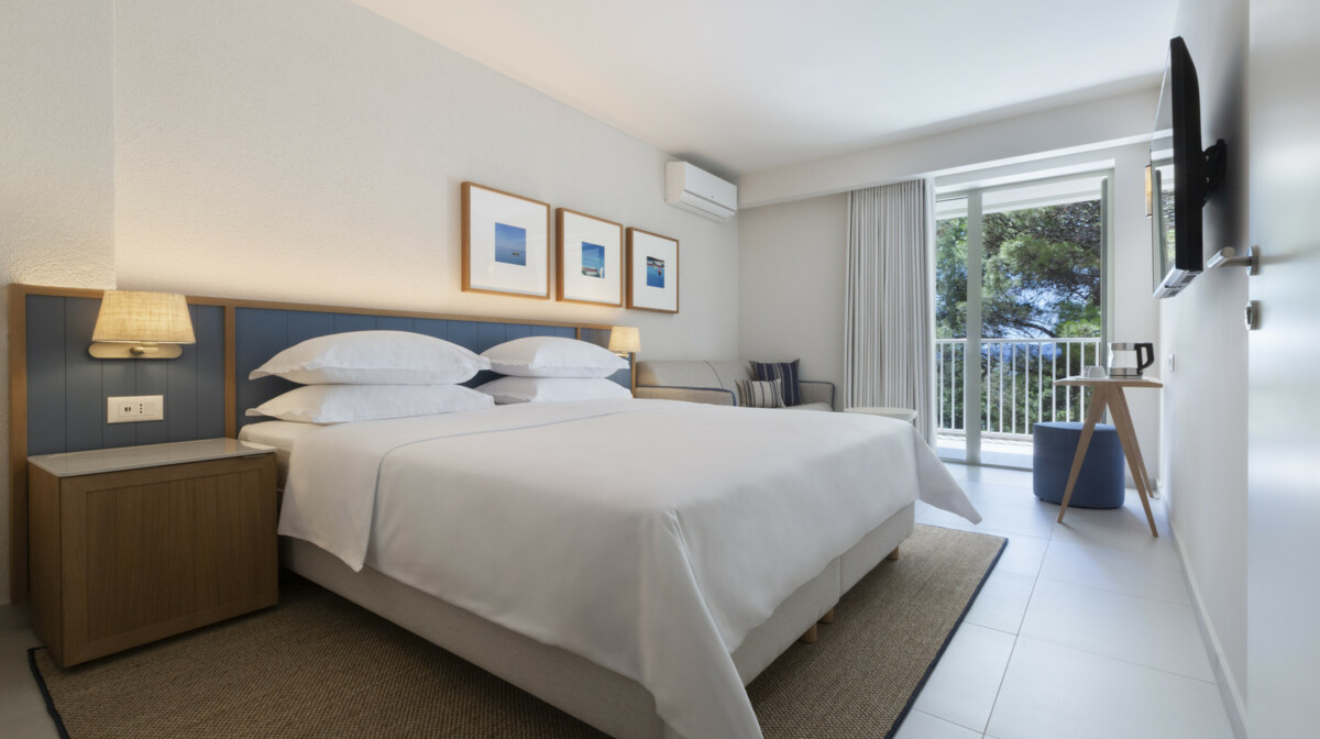 Hotel_Marina - Family_Plus_Room_Balcony (2)