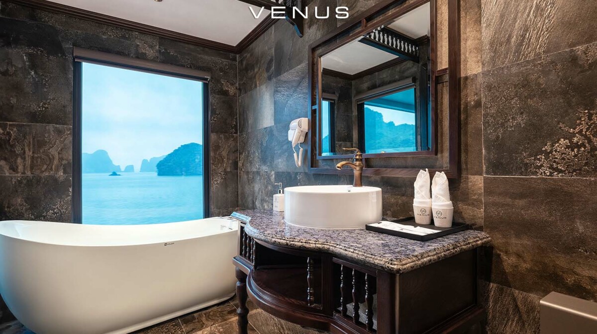 Venus cruiseSeniorSuite