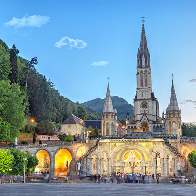 Lourdes, Rosary Basilica