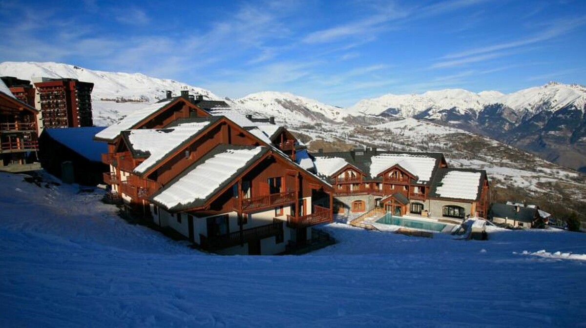 Francuska, skijanje, Les Sybelles, Résidence Les Alpages du Corbier, pogled izvana