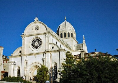 Šibenik, Katedrala, Mondo travel