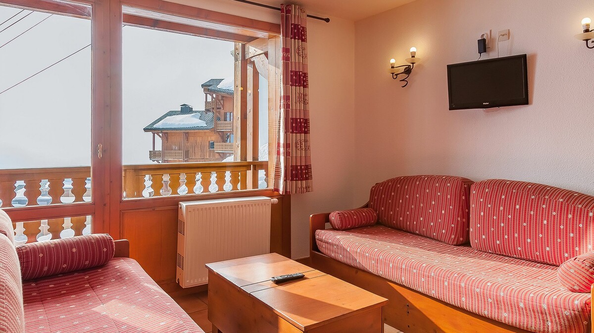 Skijanje u Francuskoj, Val Thorens, Apartmani Les Balcons De Val Thorens & Spa, pogled na terasu.