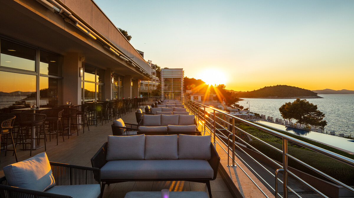 Lošinj, Veli Lošinj, Vitality hotel Punta - lobby bar terasa