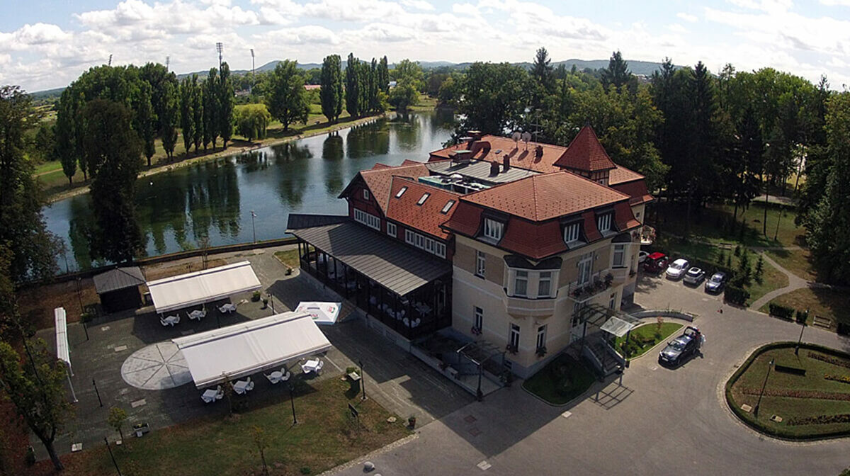 Karlovac, Hotel Korana Srakovčić