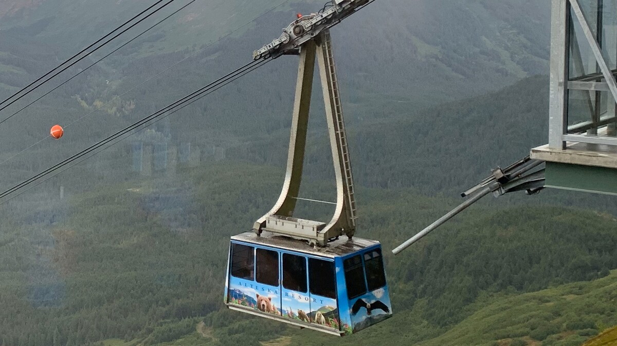 Žičara na Mt Alyeska po dolasku na vrh