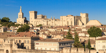 Papinska palača u Avignonu, Provansa, putovanje u Francusku, putoavnje autobusom, Mondo travel