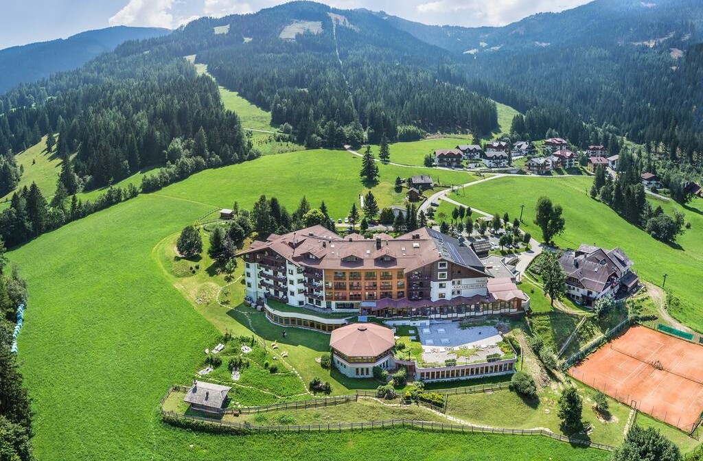 Bad Kleinkirchheim skijanje, hotel Kirchheimerhof, terme i spa Austrija