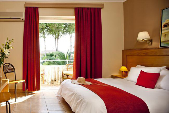 Kefalonija ponuda hotela, Ionian Sea Hotel & Villas Waterpark, primjer sobe