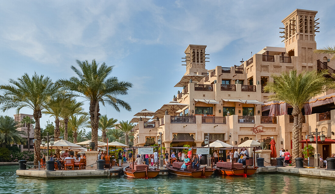 Dubai, Souk Madinat - tržnica u tradicionalnom bliskoistočnom stilu, garantirani polasci, 