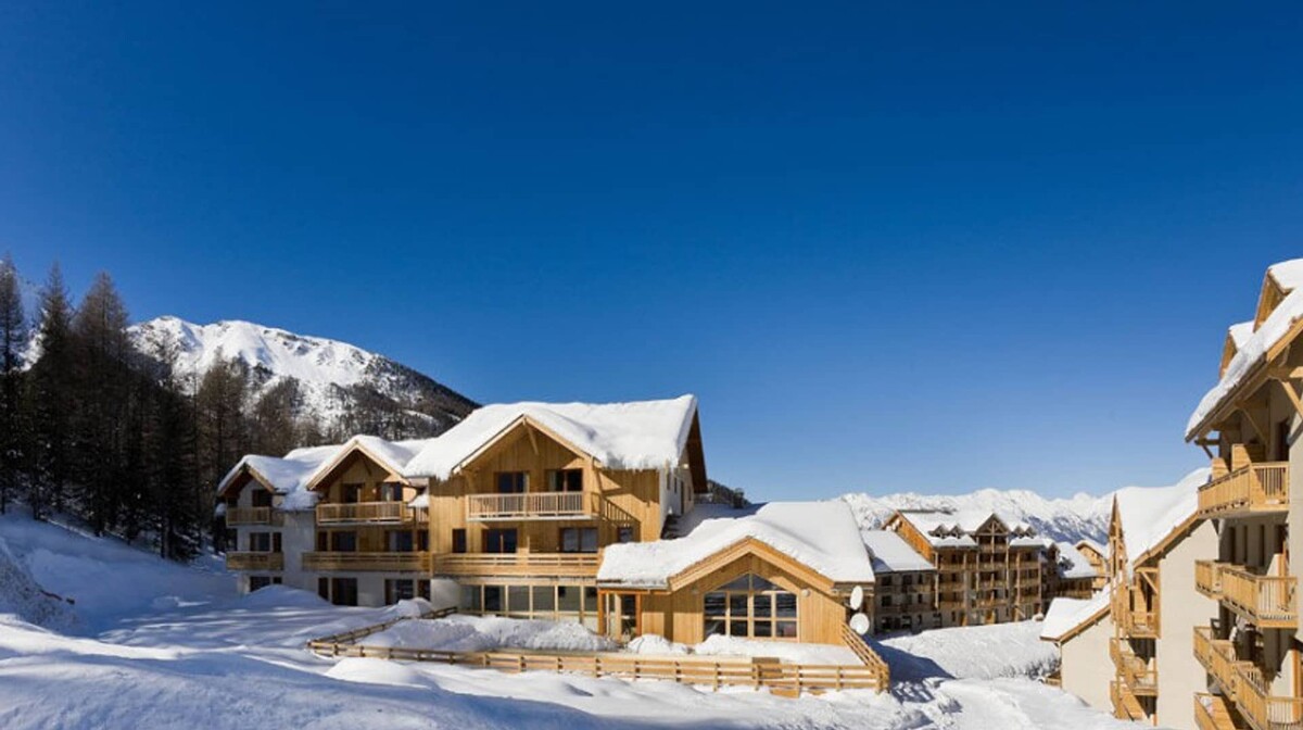 LES ORRES ski apartmani, skijanje francuska