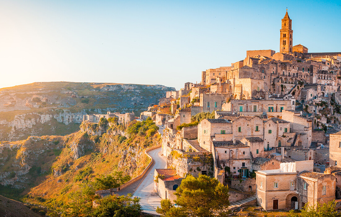 MAtera u Basilicati, Putovanje Apulija i Basilicata autobusom