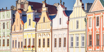 Stare zgrade u Telču, putovanje u Prag, putovanje autobusom, garantirani polasci