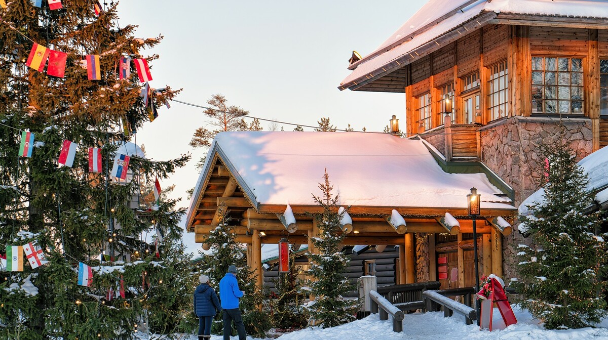 Zima - Selo djeda Božićnjaka