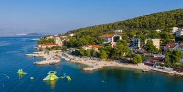 Čiovo, Hotel Sveti Križ i Villa Sveti Križ