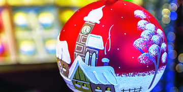 Božični ukrasi na adventskom sajmu u Beču, putovanje Mondo travel