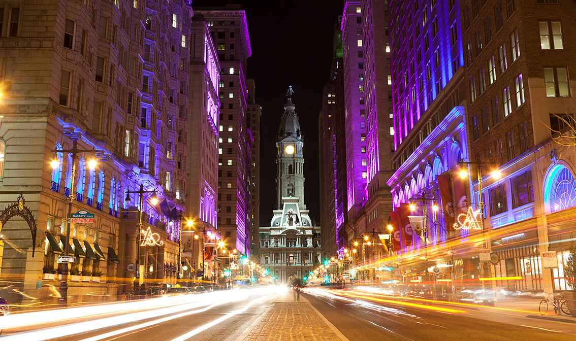 Philadelphia ulice noću, putovanje Amerika, istočna obala Amerike, daleka putovanja, mondo travel